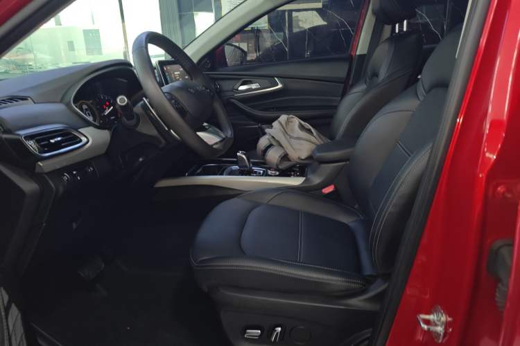 Used EXEED TX 2019 1.6T Four-Wheel Drive Platinum Edition Left Front Seat