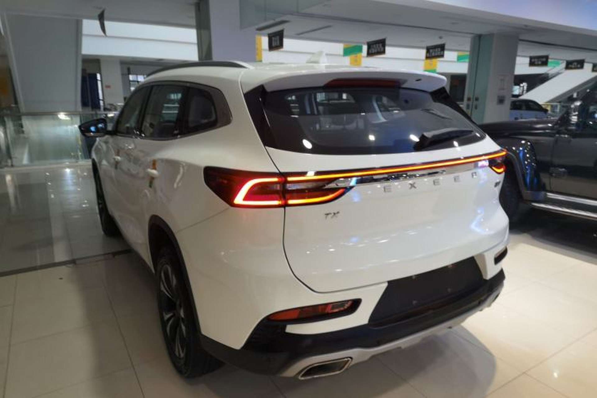 Used EXEED TX 2019 1.6T Four-Wheel Drive Platinum Edition Exterior 2