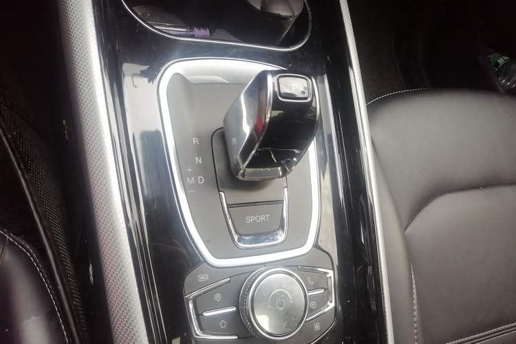 Used EXEED TX 2020 1.6T Two-Wheel Drive Star Edition Gear Lever