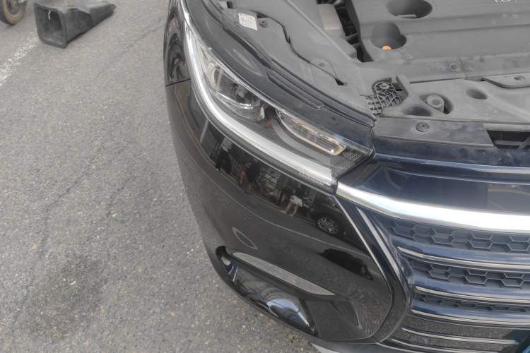 Used EXEED TX 2020 1.6T Two-Wheel Drive Star Edition Right Front Headlight