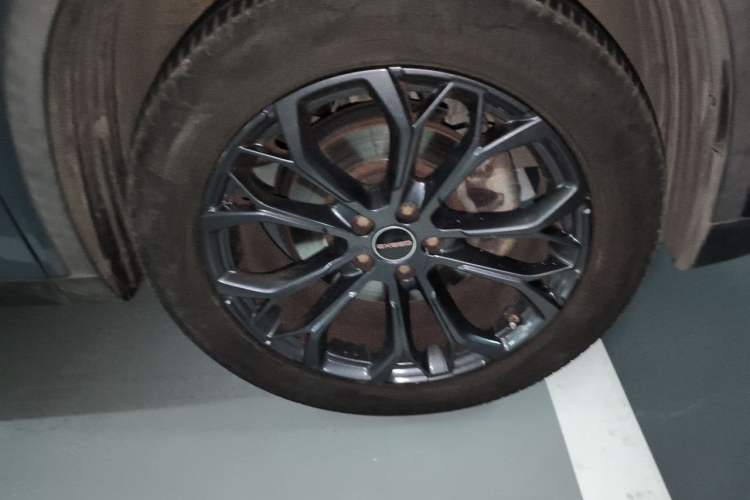 Used EXEED TX 2020 1.6T Two-Wheel Drive Star Edition Right Front Wheel Hub