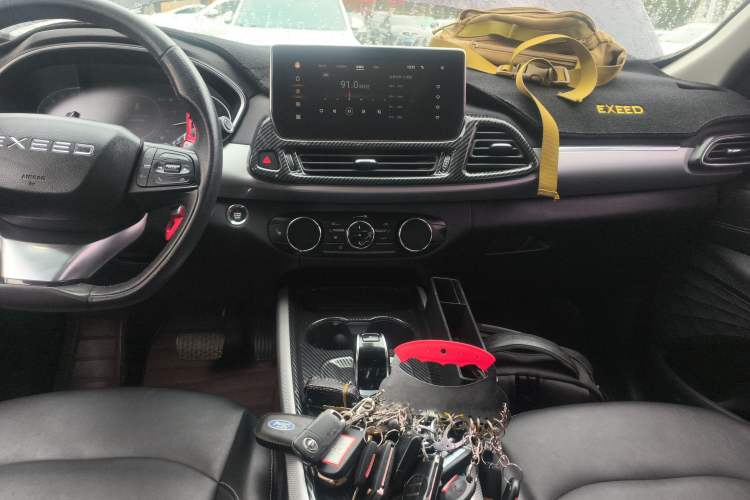 Used EXEED TX 2020 1.6T Four-Wheel Drive Star Edition Audio And AC Panel