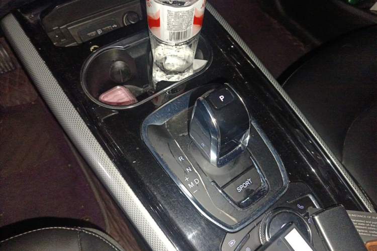 Used EXEED TX 2020 1.6T Two-Wheel Drive Star Edition Gear Lever