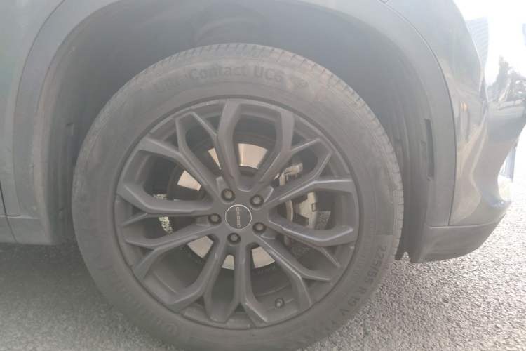 Used EXEED TX 2020 1.6T Four-Wheel Drive Star Edition Right Front Wheel Hub