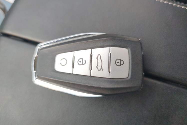 Used EXEED TX 2020 1.6T Four-Wheel Drive Star Edition Vehicle Key