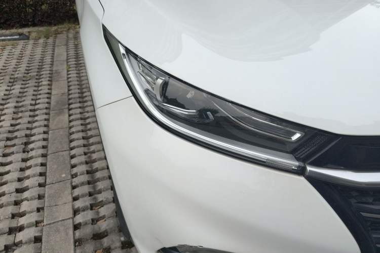 Used EXEED TX 2020 1.6T Four-Wheel Drive Star Edition Right Front Headlight
