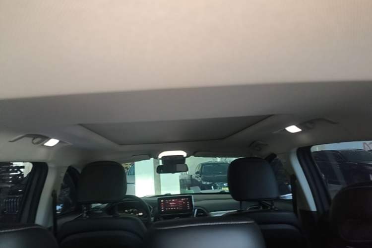 Used EXEED TX 2021 Classic Edition 1.6T Two-Wheel Drive Starry Version Headliner
