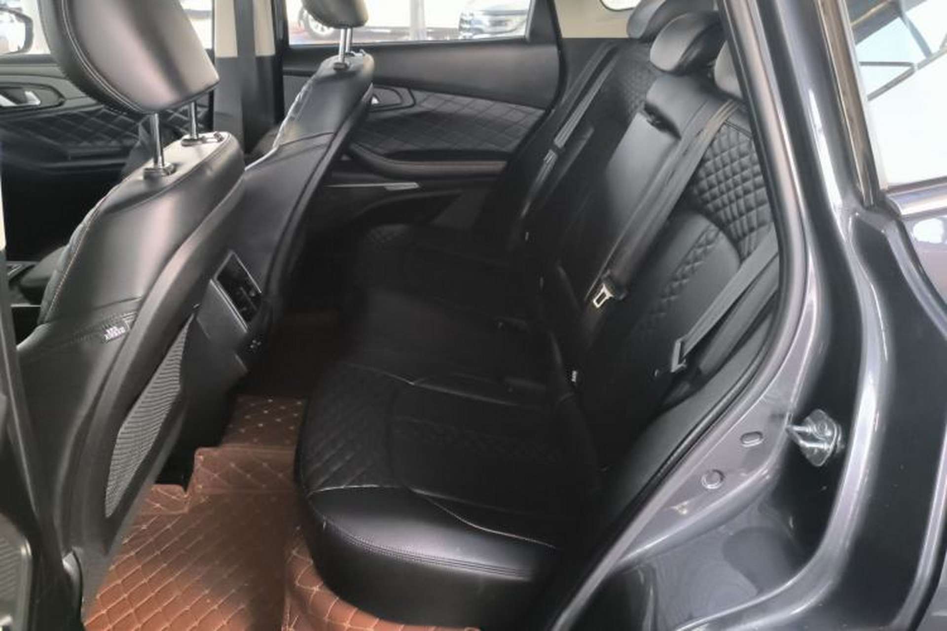 Used EXEED TX 2021 Super All-Wheel Drive Version 1.6T Four-Wheel Drive Super Power No. 2 Left Rear Seat