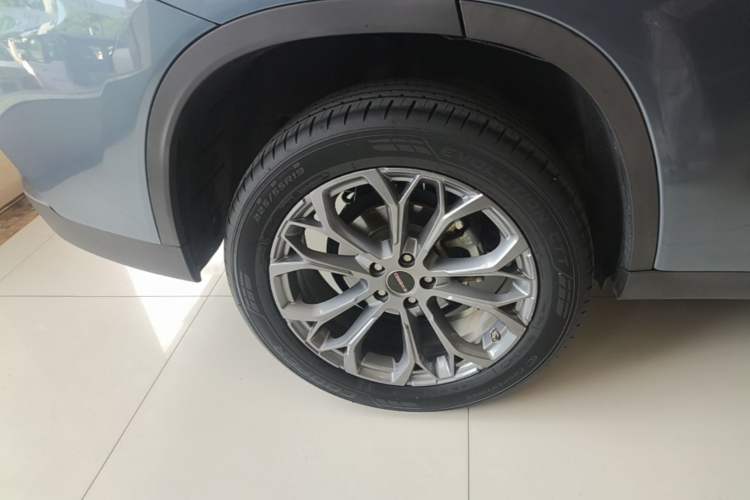 Used EXEED TX 2021 Classic Edition 1.6T Two-Wheel Drive Starry Version Right Rear Wheel Hub