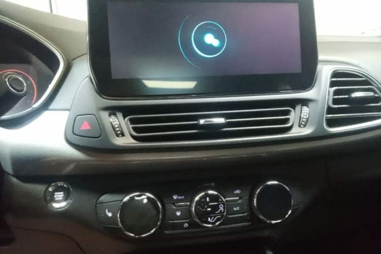 Used EXEED TX 2021 Classic Edition 1.6T Two-Wheel Drive Starry Version Audio And AC Panel