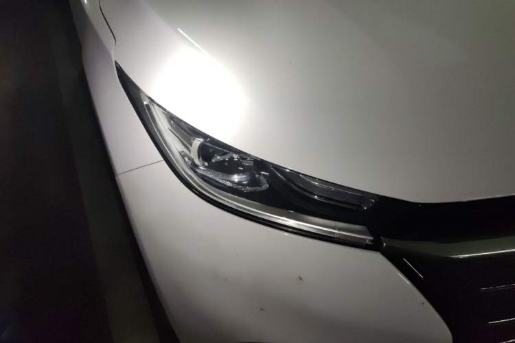 Used EXEED TX 2021 1.6T Two-Wheel Drive Superpower No. 3 Right Front Headlight