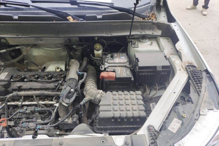 Used EXEED Zhuifeng 2022 Chasing the Waves Edition 1.5T CVT Good Things Peanut Edition Engine Bay Left