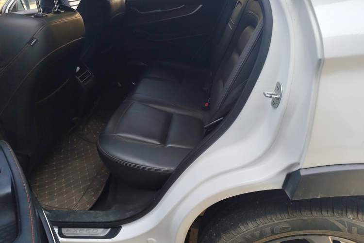 Used EXEED Zhuifeng 2020 Chasing the Waves Edition 1.5T CVT Xingrui Version Left Rear Seat
