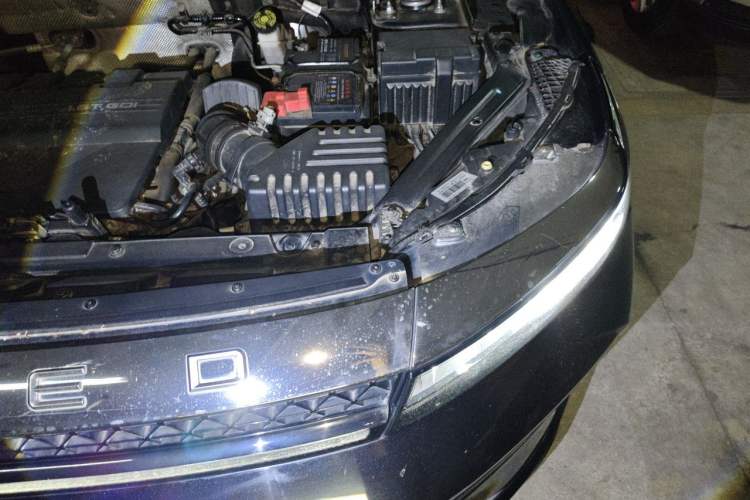 Used EXEED Zhuifeng 2019 1.6T DCT StarRui Edition Engine Bay Left