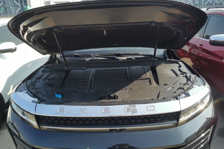 Used EXEED Zhuifeng 2019 1.6T DCT StarRui Edition Engine Bay