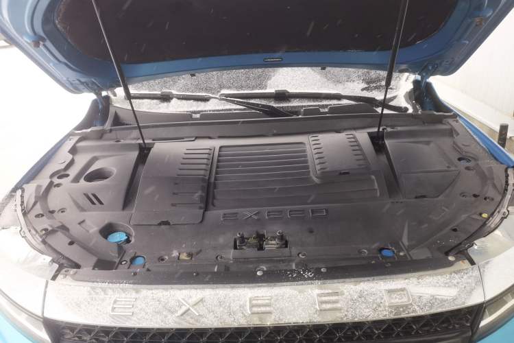 Used EXEED Zhuifeng 2019 1.6T DCT StarRui Edition Engine Bay