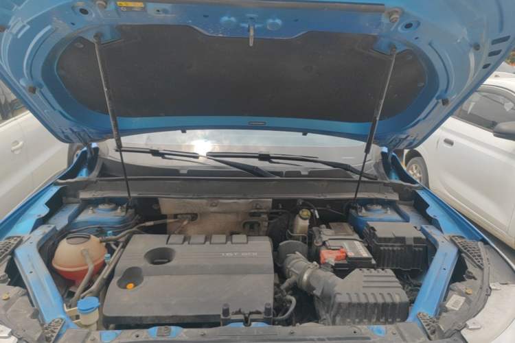 Used EXEED Zhuifeng 2019 1.6T DCT Starry Edition Engine Bay