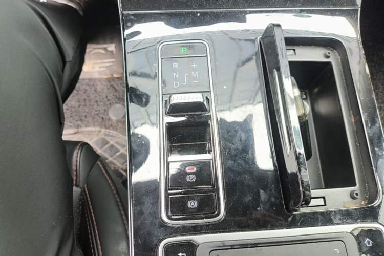 Used EXEED Zhuifeng 2019 1.6T DCT StarRui Edition Gear Lever