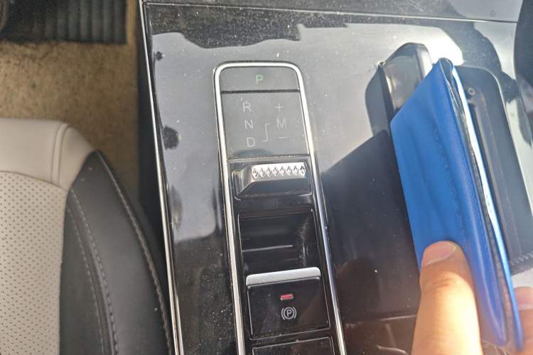 Used EXEED Zhuifeng 2019 1.6T DCT Star Prestige Edition Gear Lever