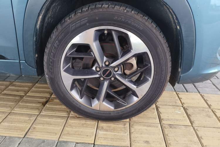 Used EXEED Zhuifeng 2019 1.6T DCT StarRui Edition Right Front Wheel Hub