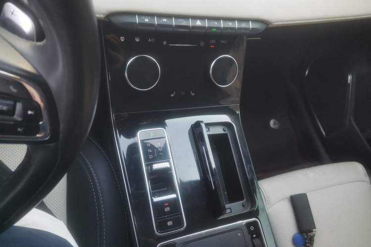 Used EXEED Zhuifeng 2019 1.6T DCT Star Prestige Edition Gear Lever