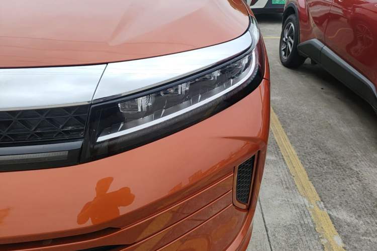 Used EXEED Zhuifeng 2019 1.6T DCT Star Prestige Edition Left Front Headlight