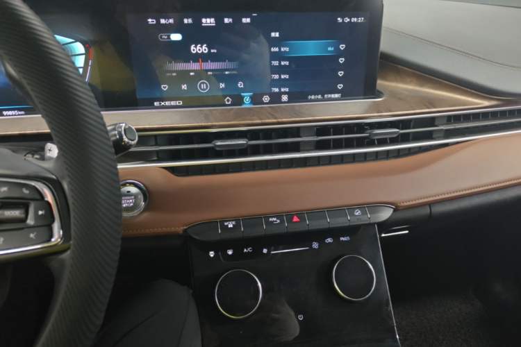 Used EXEED Zhuifeng 2019 1.6T DCT StarRui Edition Audio And AC Panel