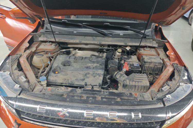 Used EXEED Zhuifeng 2019 1.6T DCT StarRui Edition Engine Bay