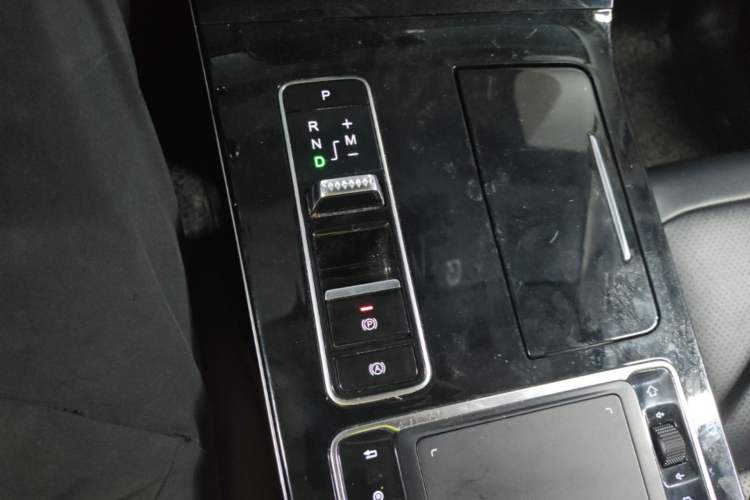Used EXEED Zhuifeng 2019 1.6T DCT StarRui Edition Gear Lever