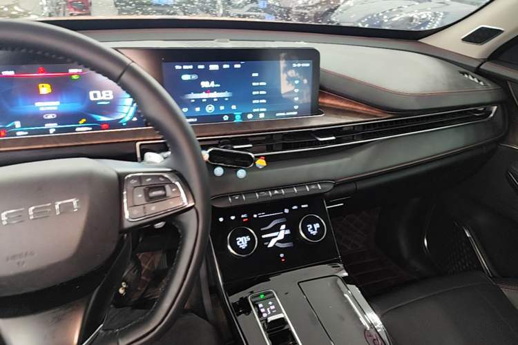 Used EXEED Zhuifeng 2019 1.6T DCT StarRui Edition Center Console