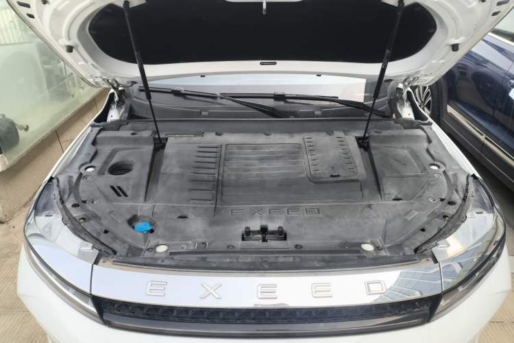 Used EXEED Zhuifeng 2019 1.6T DCT StarRui Edition Engine Bay