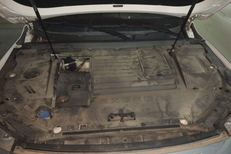 Used EXEED Zhuifeng 2019 1.6T DCT StarRui Edition Engine Bay