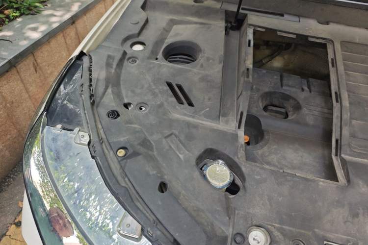 Used EXEED Zhuifeng 2019 1.6T DCT Star Prestige Edition Engine Bay Right