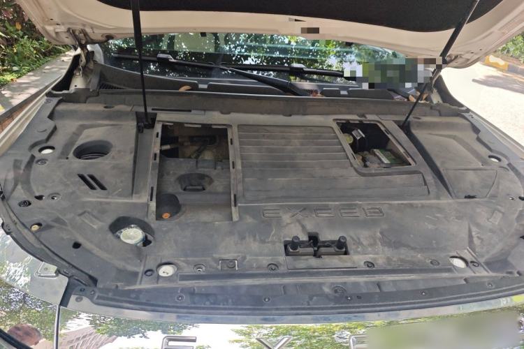 Used EXEED Zhuifeng 2019 1.6T DCT Star Prestige Edition Engine Bay