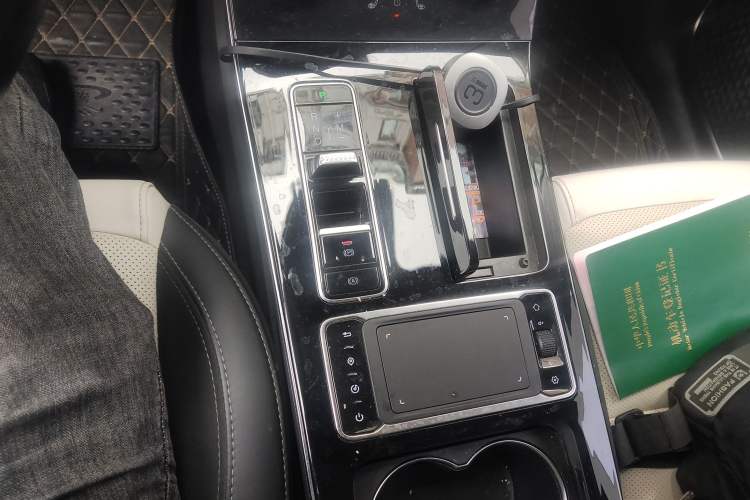 Used EXEED Zhuifeng 2019 1.6T DCT Star Prestige Edition Gear Lever