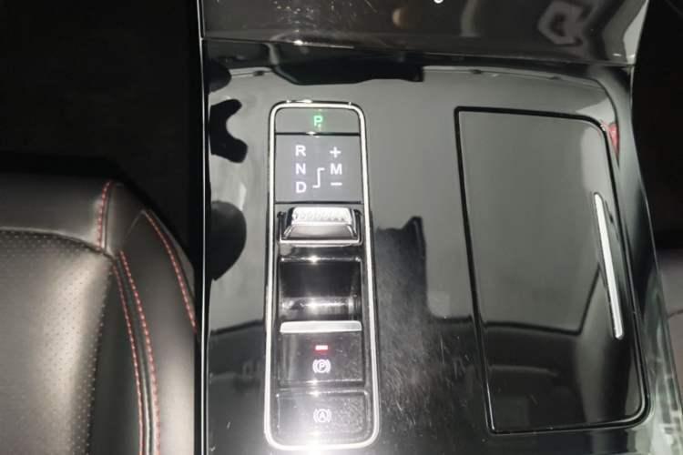 Used EXEED Zhuifeng 2019 1.6T DCT StarRui Edition Gear Lever