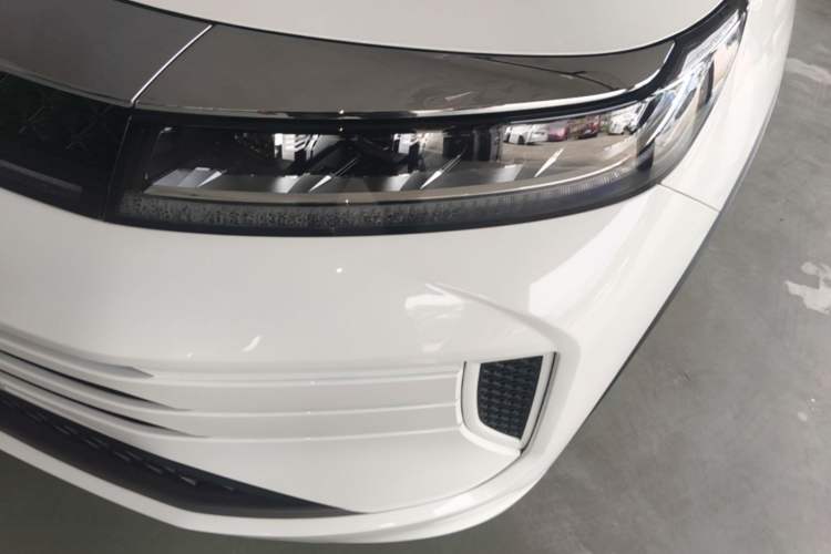 Used EXEED Zhuifeng 2019 1.6T DCT StarRui Edition Left Front Headlight