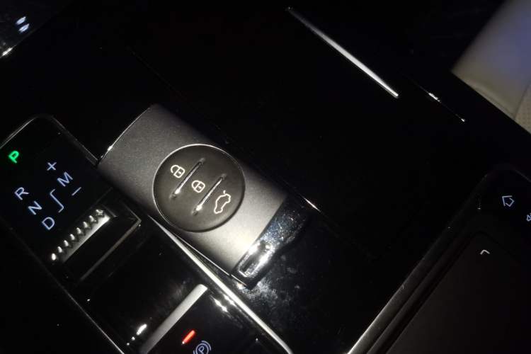 Used EXEED Zhuifeng 2019 1.6T DCT Star Prestige Edition Vehicle Key