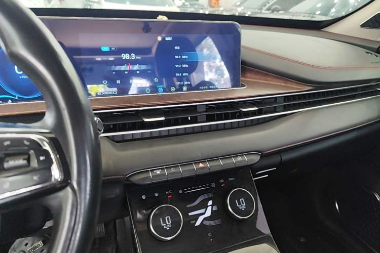 Used EXEED Zhuifeng 2020 Chasing the Waves Edition 1.5T CVT Xingrui Version Audio And AC Panel