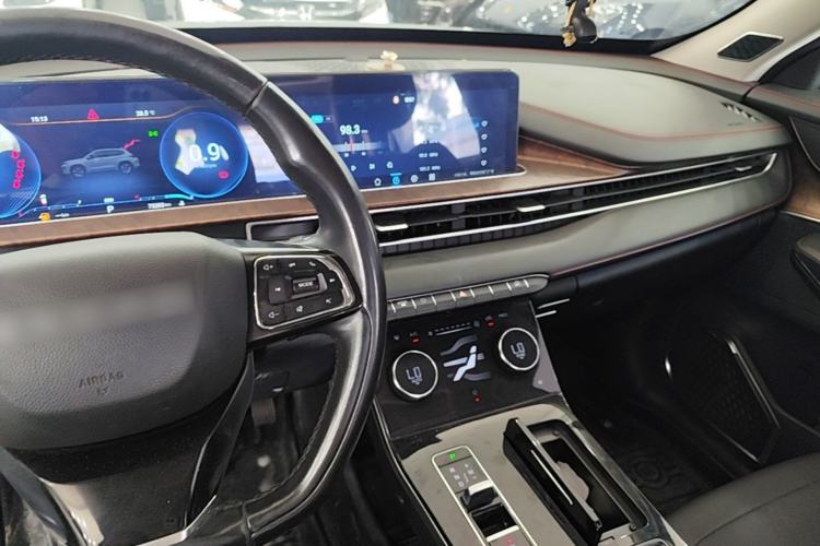 Used EXEED Zhuifeng 2020 Chasing the Waves Edition 1.5T CVT Xingrui Version Center Console
