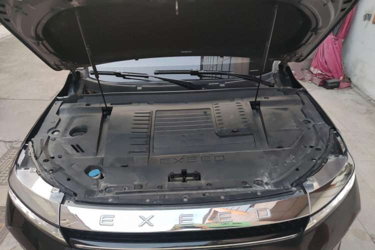 Used EXEED Zhuifeng 2020 Chasing the Waves Edition 1.5T CVT Starry Edition Engine Bay