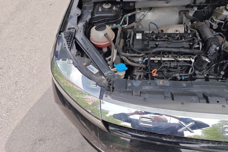 Used EXEED Zhuifeng 2020 Chasing the Waves Edition 1.5T CVT Xingrui Version Engine Bay Right