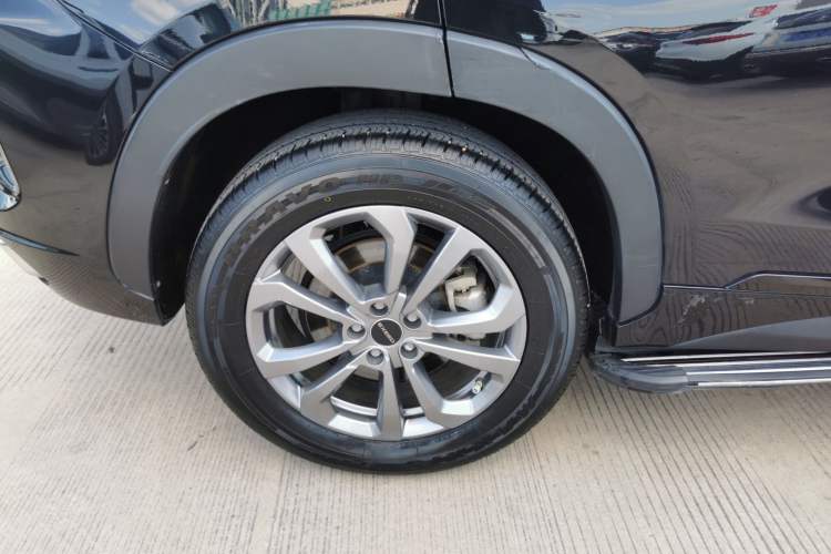 Used EXEED Zhuifeng 2020 Chasing the Waves Edition 1.5T CVT Xingrui Version Exterior 8