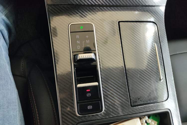 Used EXEED Zhuifeng 2020 Chasing the Waves Edition 1.5T CVT Starry Edition Gear Lever