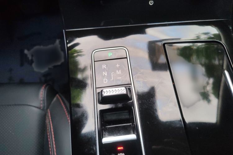 Used EXEED Zhuifeng 2020 Chasing the Waves Edition 1.5T CVT Xingrui Version Gear Lever