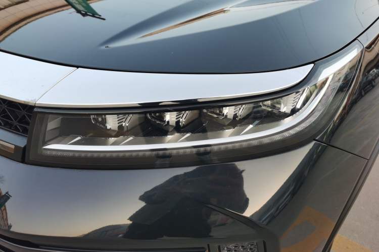 Used EXEED Zhuifeng 2020 Chasing the Waves Edition 1.5T CVT Starry Edition Left Front Headlight