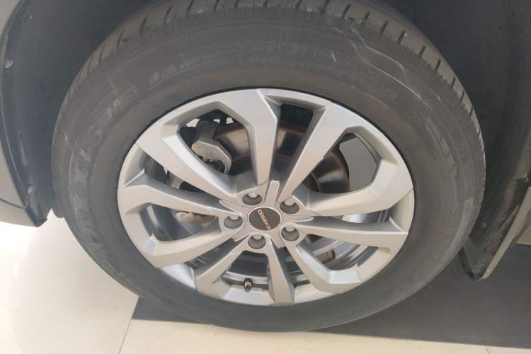 Used EXEED Zhuifeng 2020 Chasing the Waves Edition 1.5T CVT Starry Edition Left Front Wheel Hub