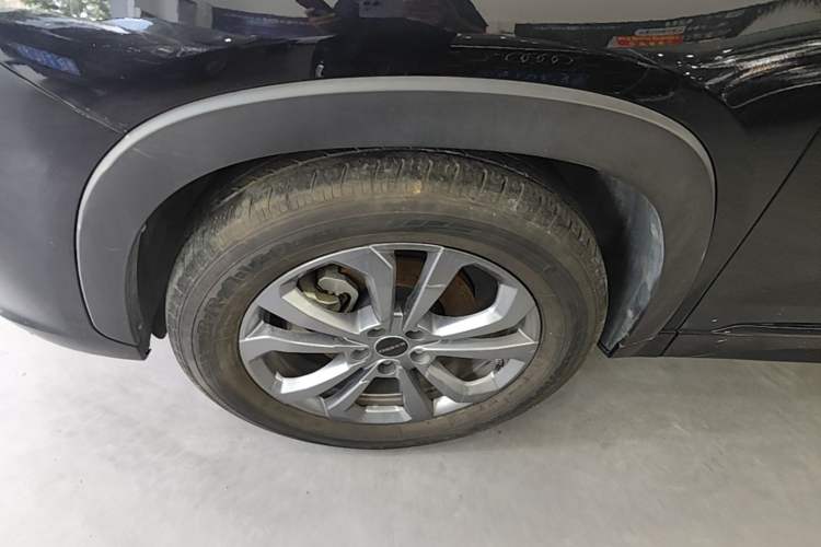 Used EXEED Zhuifeng 2020 Chasing the Waves Edition 1.5T CVT Xingrui Version Left Front Wheel Hub