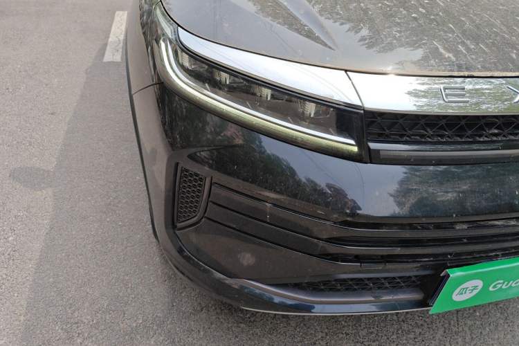 Used EXEED Zhuifeng 2020 Chasing the Waves Edition 1.5T CVT Xingrui Version Right Front Headlight