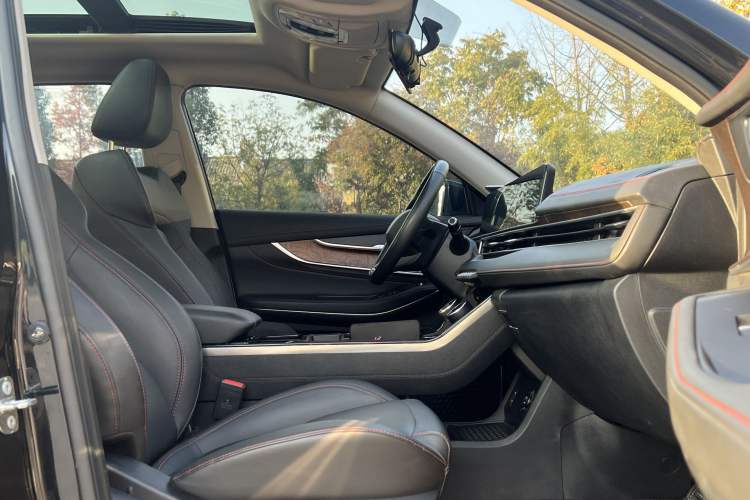 Used EXEED Zhuifeng 2020 Chasing the Waves Edition 1.5T CVT Starry Edition Right Front Seat